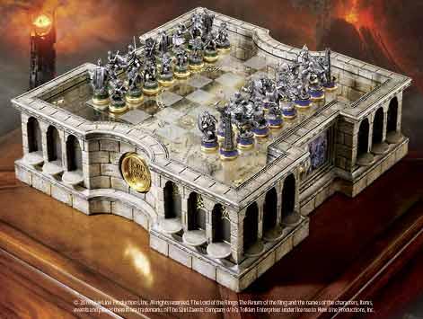 LORD OF THE RINGS - Collerctor's Chess Set - 2