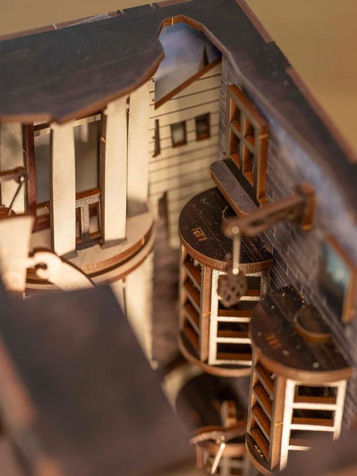 HARRY POTTER - BOOK NOOK KIT - Diagon Alley - 202pc + LED Light - 3