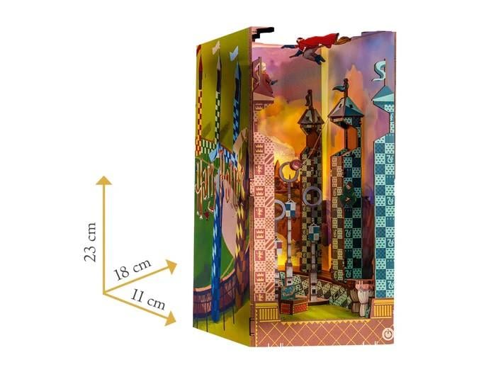 HARRY POTTER - BOOK NOOK KIT - Quiddich Field - 124pc + LED Light - 5