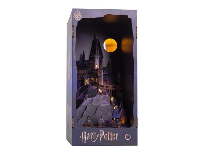 HARRY POTTER - BOOK NOOK KIT - Hogwarts Castle - 171pc + LED Light - 2
