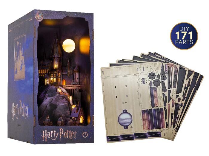 HARRY POTTER - BOOK NOOK KIT - Hogwarts Castle - 171pc + LED Light - 6