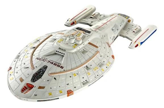STAR TREK VOYAGER - USS Voyager - Model Kit 1/670 - 2