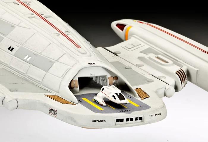 STAR TREK VOYAGER - USS Voyager - Model Kit 1/670 - 6