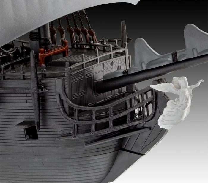 PIRATES OF THE CARIBBEAN - Black Pearl - Model Kit Click System 1/150 - 3