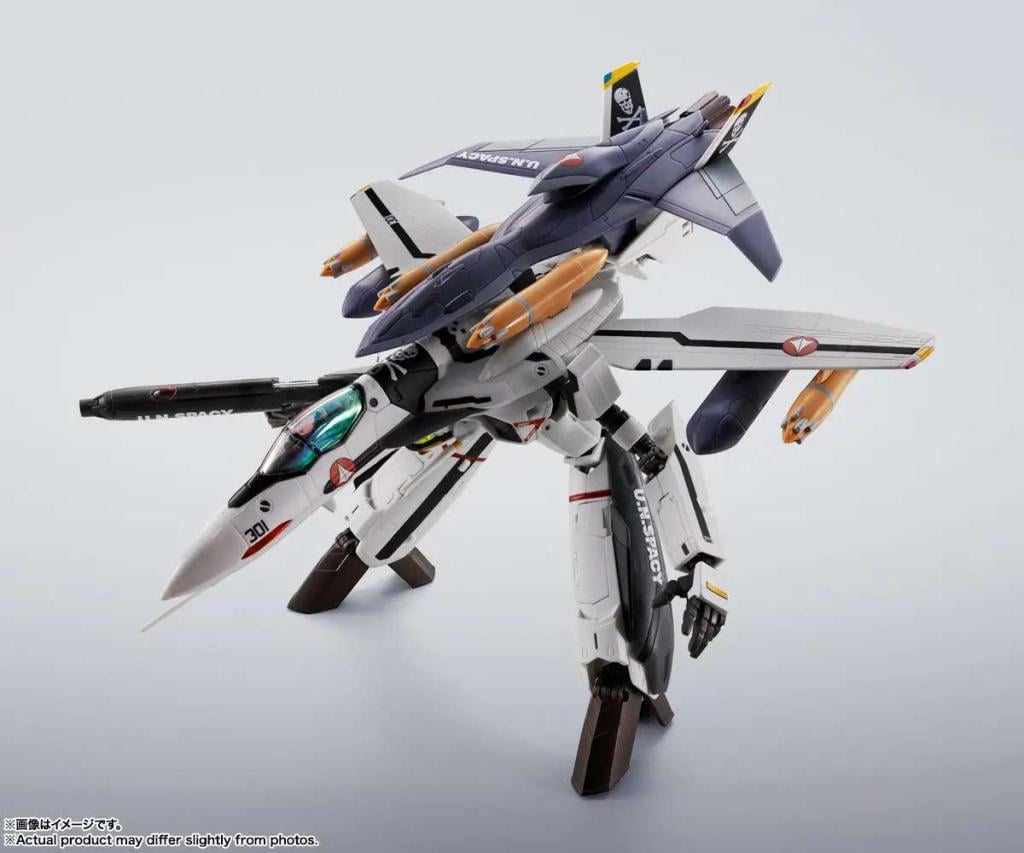 MACROSS - VF-0S Phoenix (QF-2200D-B Ghost) - Fig. Hi-Metal R 14cm - 3