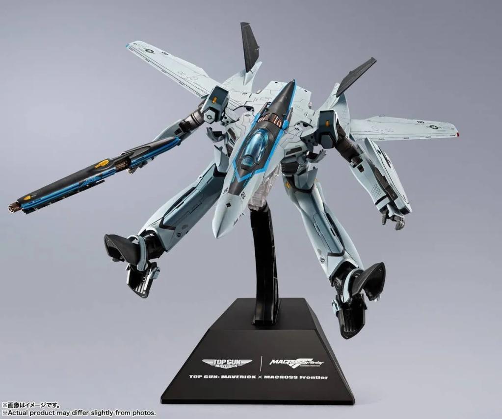TOP GUN MAVERICK X MACROSS - VF-25 Messiah - Figurine DX Chogokin 25cm - 4