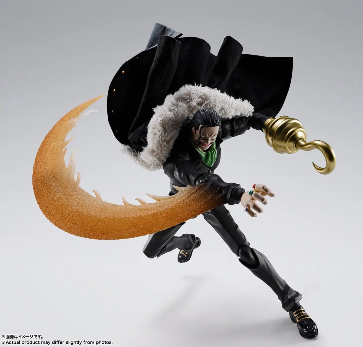 ONE PIECE - Sir Crocodile - Figurine S.H. Figuarts 18cm