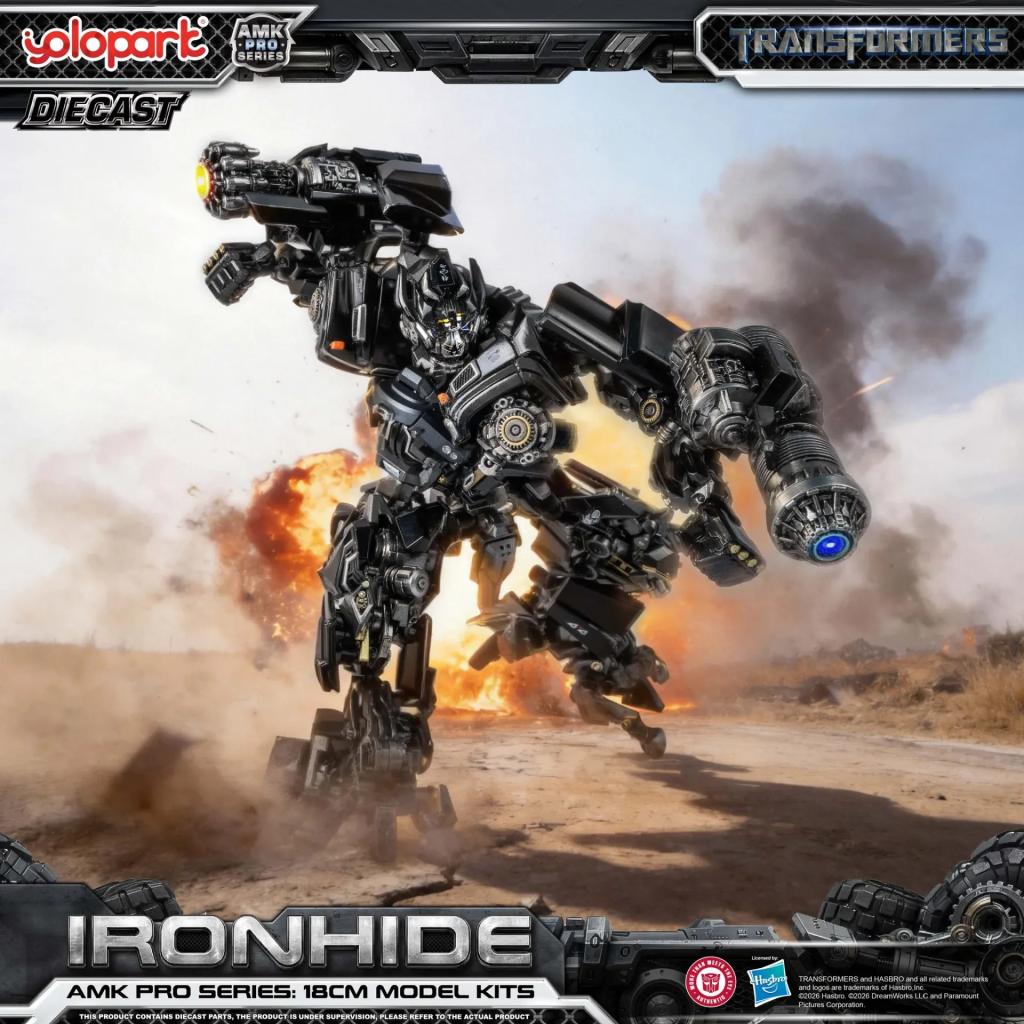 TRANSFORMERS 2007 - Ironhide - Model Kit AMK Pro 18cm - 3