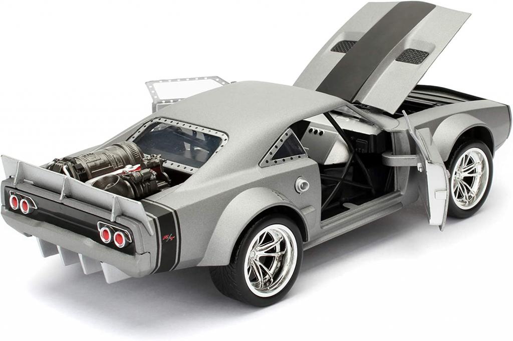 FAST & FURIOUS - Dom's Ice Charger - 1:24 - 4
