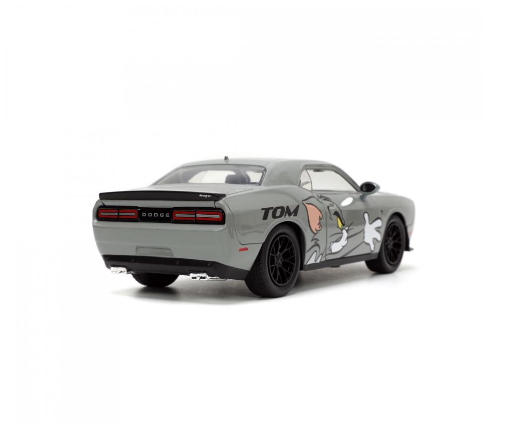 TOM & JERRY - Jerry & 2015 Dodge Challenger Hellcat - 1:24 - 5