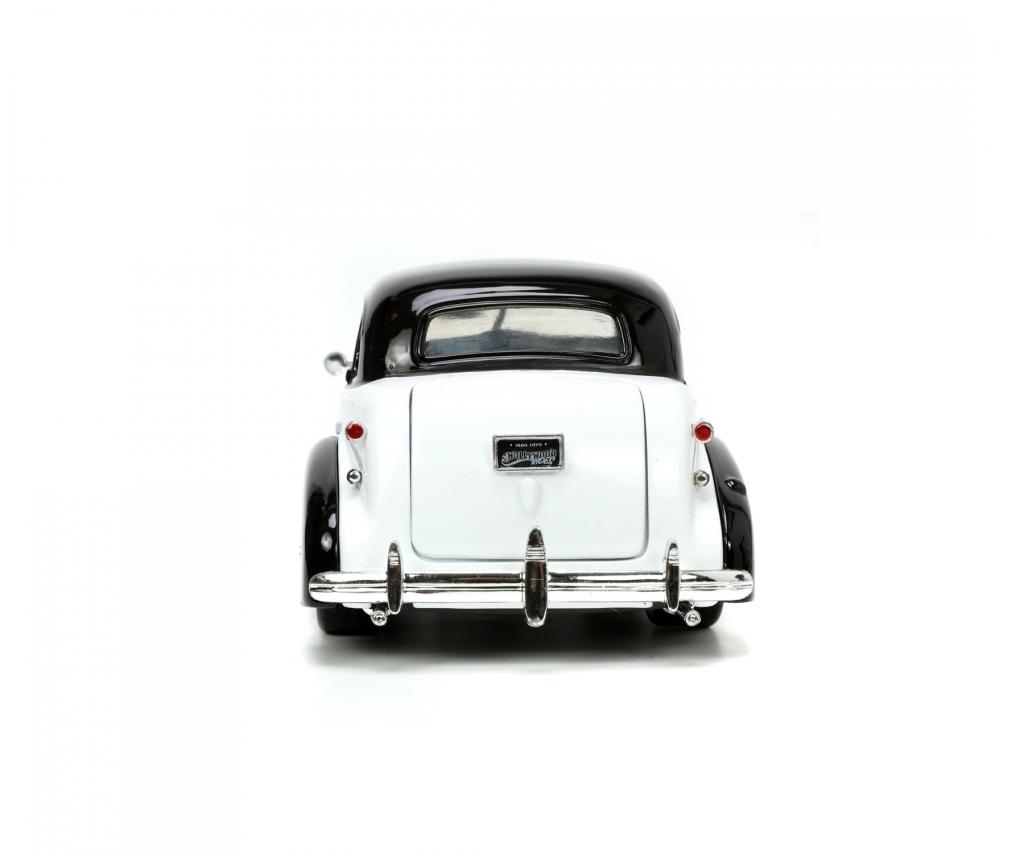 MONOPOLY - Mr Monopoly & 1939 Chevrolet Master Deluxe - 1:24 - 5