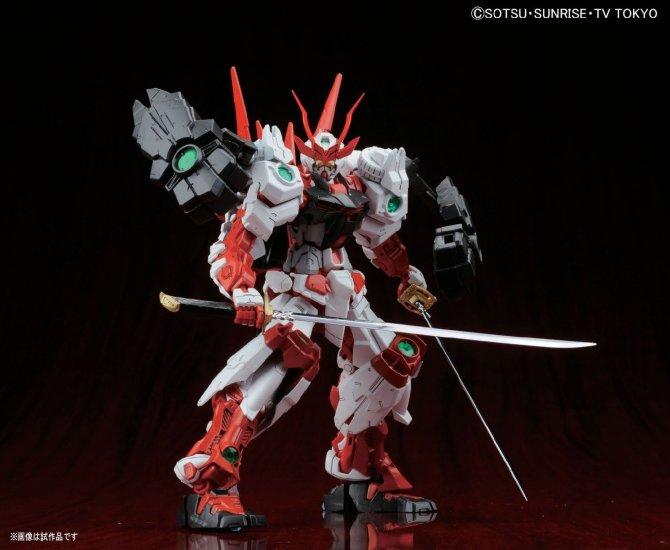 GUNDAM - MG 1/100 Sengoku Astray Gundam - Model Kit - 2