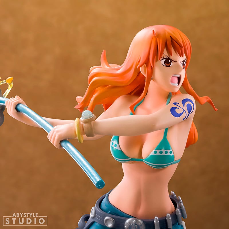 ONE PIECE - Nami - Figurine SFC 16cm