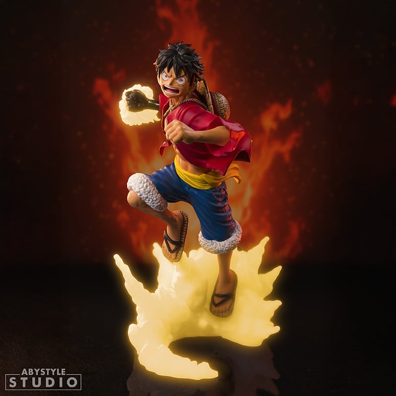 ONE PIECE - Luffy - Figurine SFC Phosphorescent 16cm
