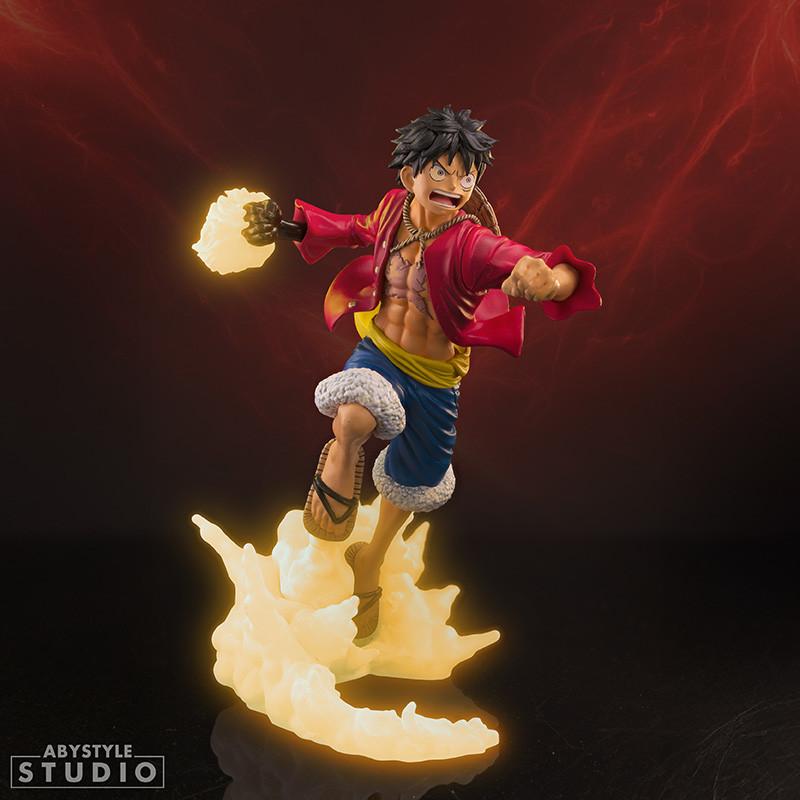 ONE PIECE - Luffy - Figurine SFC Phosphorescent 16cm - 2