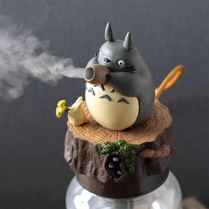 MON VOISIN TOTORO - Totoro joue de l'ocarina - Humidificateur - 2