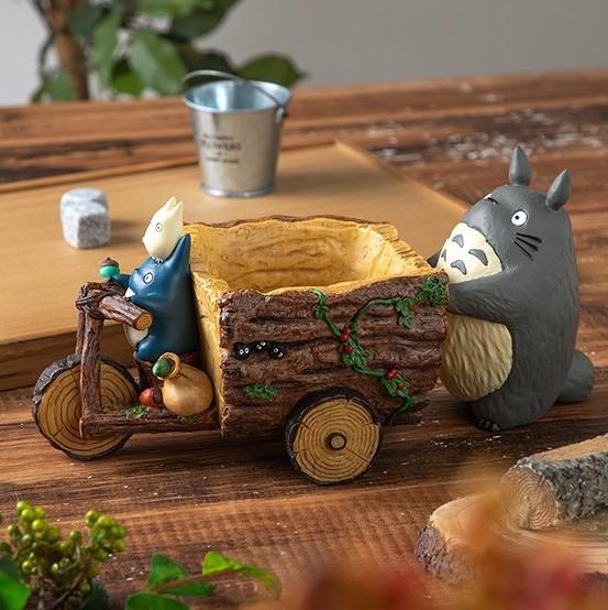 MY NEIGHBOR TOTORO - Tricycle Totoro - Diorama Box 13cm - 2