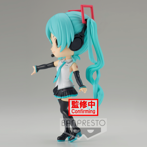 HATSUNE MIKU - V4X ( Vers. A )  - Q Posket 14cm - 3