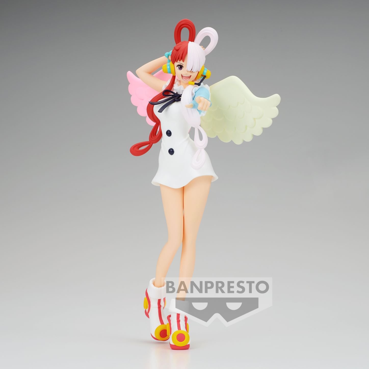 ONE PIECE FILM RED Uta Figure Glitter & Glamours 22cm