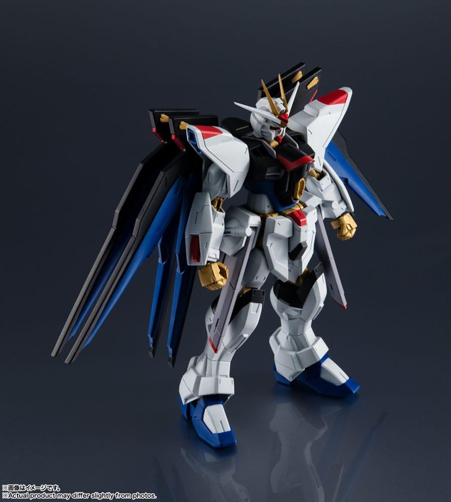 GUNDAM - Gundam Seed Destiny ZGMF-X20A - Action Figure 15cm - 4