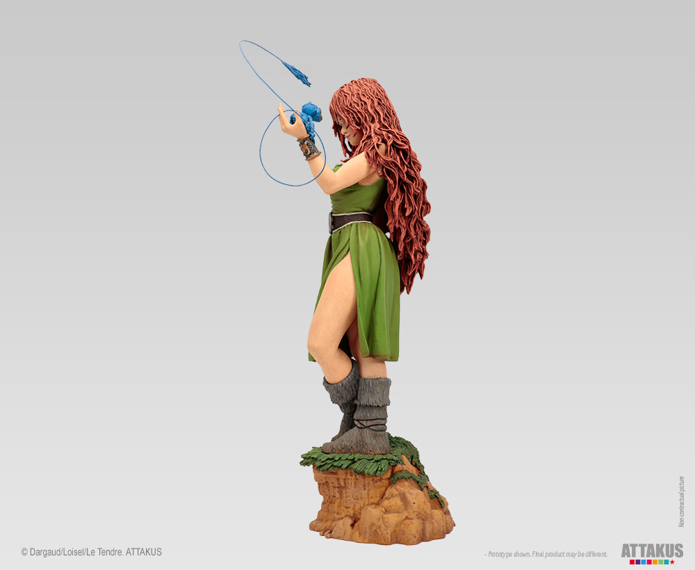 THE QUEST FOR THE TIME BIRD - Pelisse and her Furry - 32cm_IMAGE_2