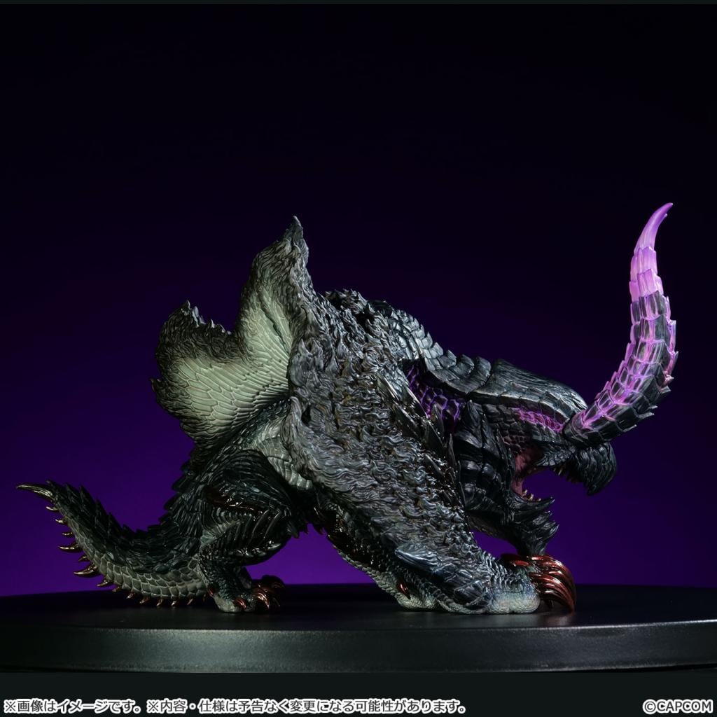 MONSTER HUNTER - Gore Magala -Statuette Figure Builder Soft Vinyl 14cm - 3