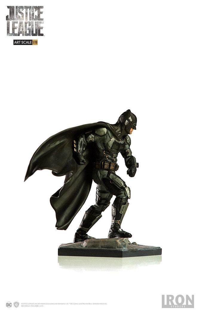 GB Eye Tazza Ufficiale Justice League – Logo Batman, In Ceramica, 15x10x9 Cm, Adatta A Microonde E Lavastoviglie