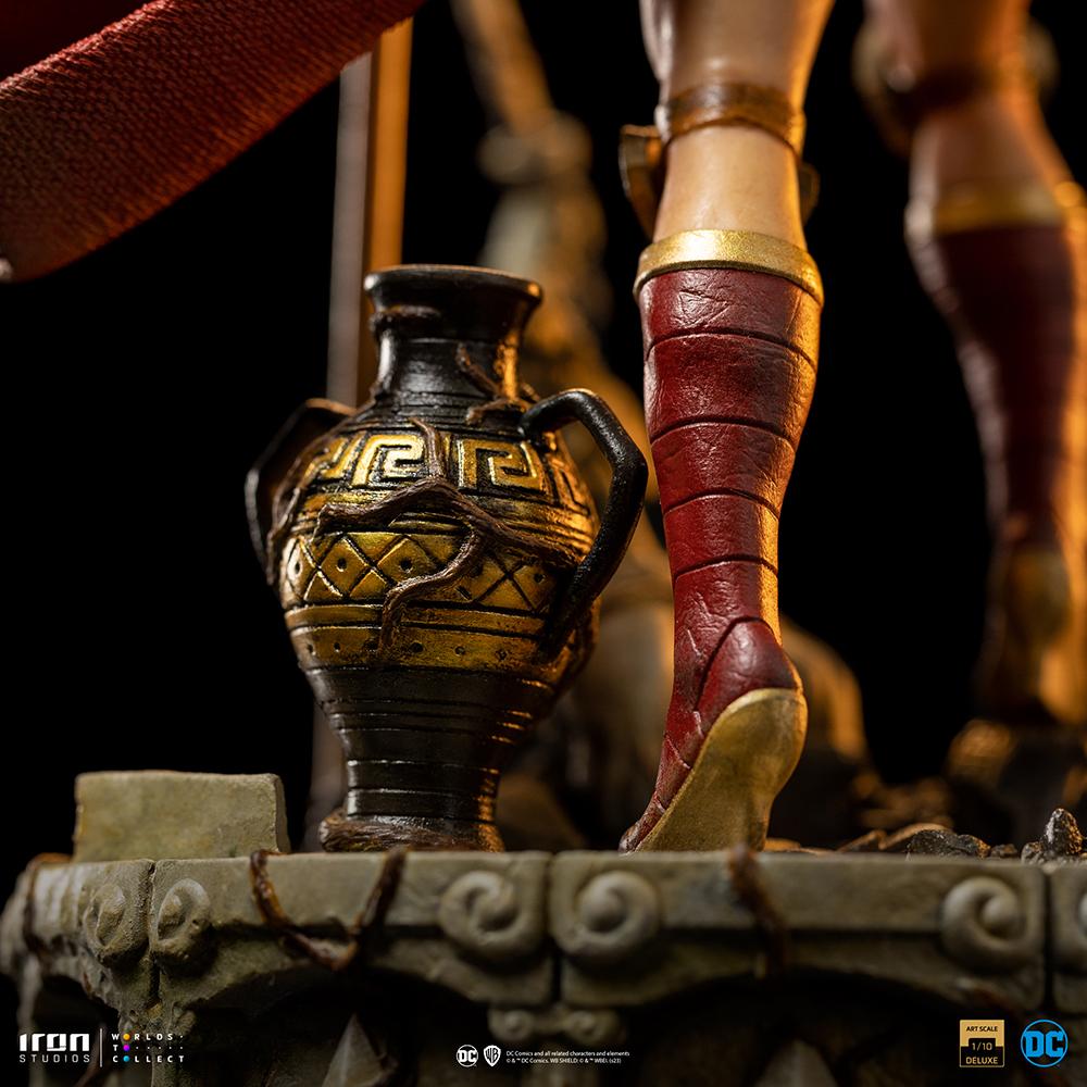 DC COMICS - Wonder Woman - Statuette Unleashed Art Scale 1/10 29.5cm - 5