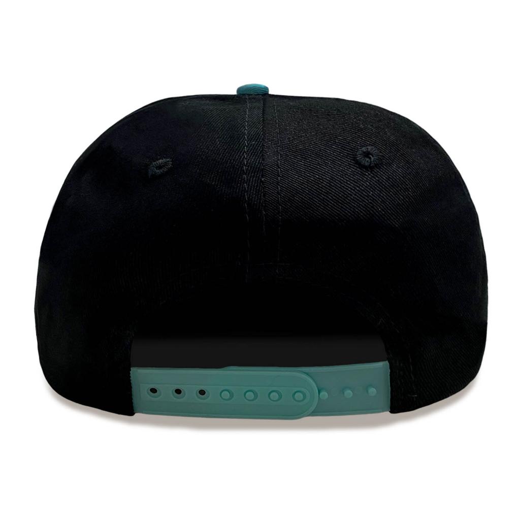 ALICE AU PAYS DES MERVEILLES - Curieuse - Casquette Snapback - 3