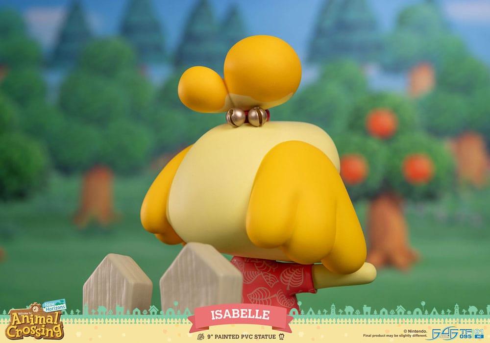 ANIMAL CROSSING NEW HORIZON Isabelle Statue 25cm
