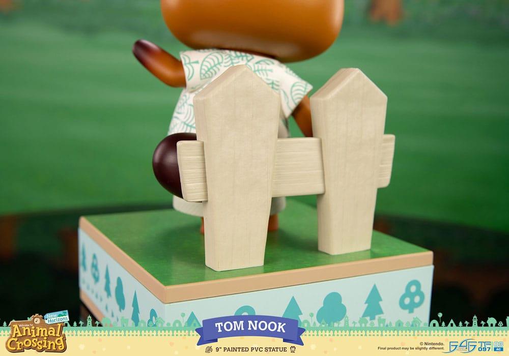 ANIMAL CROSSING NEW HORIZON - Tom Nook - Statuette 22cm - 6