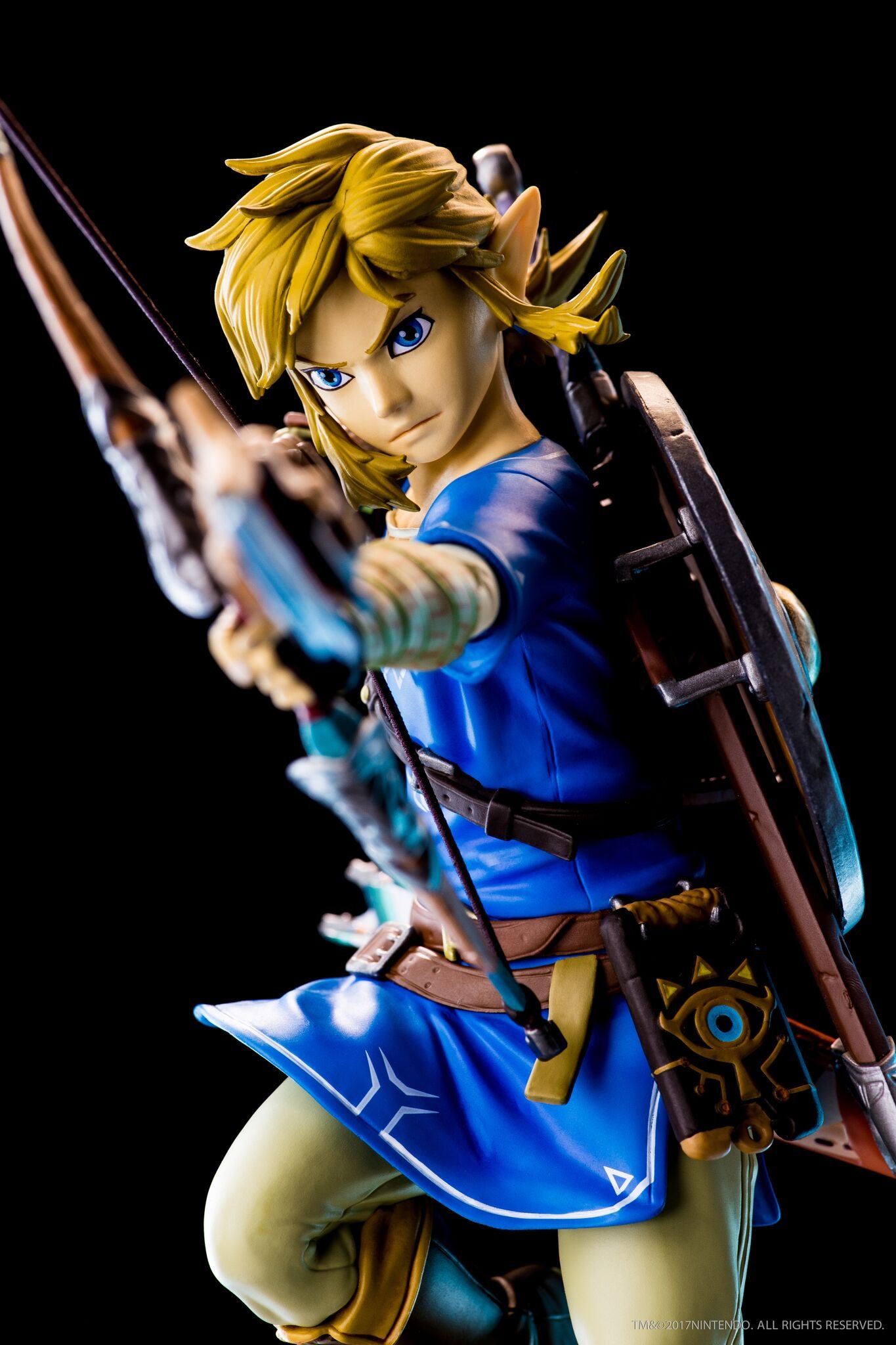 ZELDA BREATH of the WILD Link PVC Statue 25cm