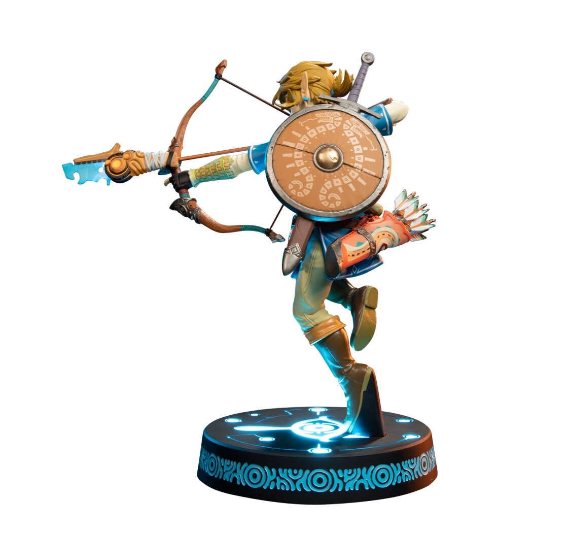 ZELDA BREATH OF THE WILD Link Statue Collector Edition PVC 25cm