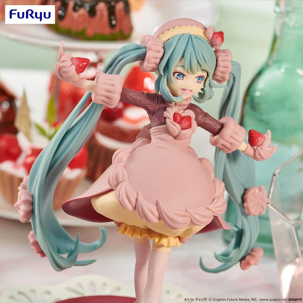 HATSUNE MIKU - Strawberry Chocolate Short - Statuette SweetSweets 17cm - 5