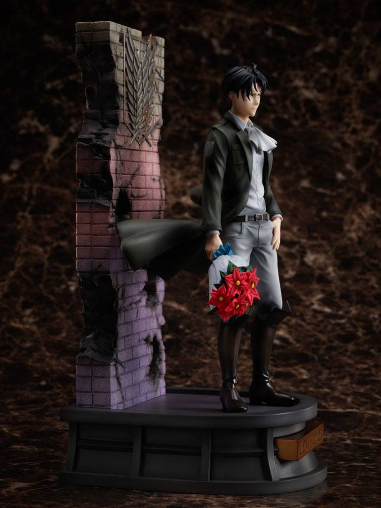 ATTACK ON TITAN - Levi Birthday 'Final Season' - Statue Furyu 30cm :  : Figurines Furyu Attack on Titan