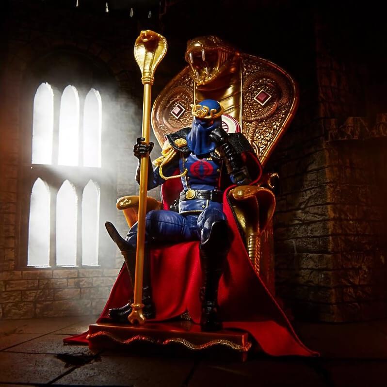 G.I. JOE - Cobra Commander in dress uniform & throne - Figure 15cm - 3