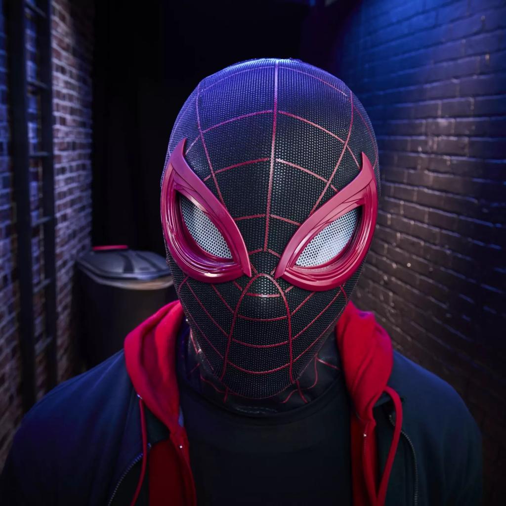 MARVEL - Casque éléctronique Expressive Miles Morales Legend Series - 4