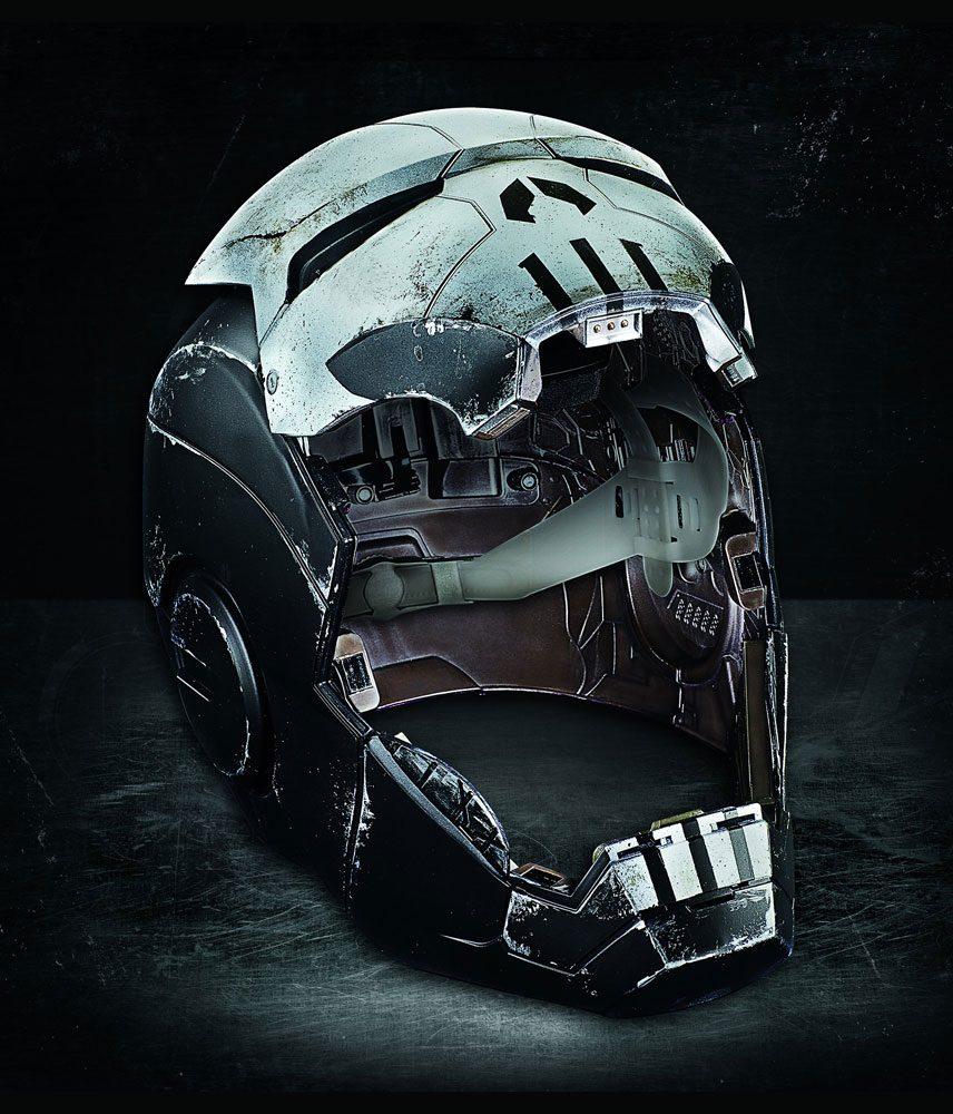 MARVEL - Marvel Legends - Electronic Helmet - Punisher War Machine - 2