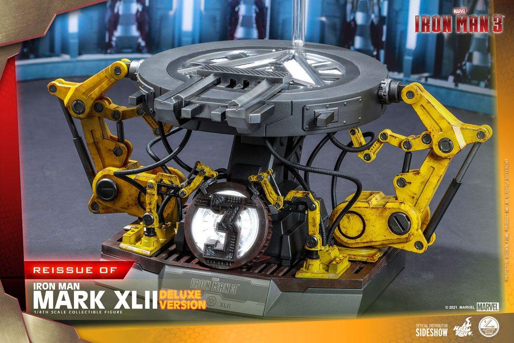 MARVEL - Iron Man (Mark XLII) Deluxe - Action Figure 49cm - 6