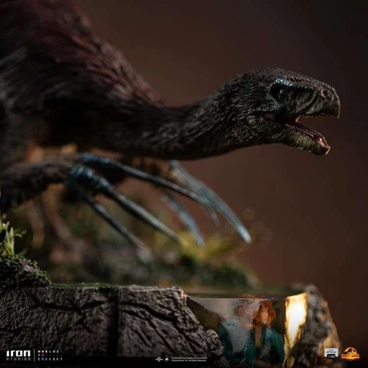 JURASSIC WORLD DOMINION - Therizinosaurus - Statue Art Scale 1/20 29cm - 4