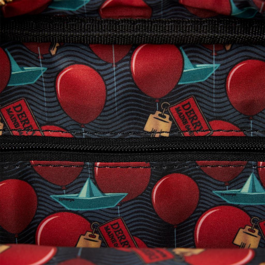CA  - Pennywise - Sac Crossbuddies Loungefly - 5