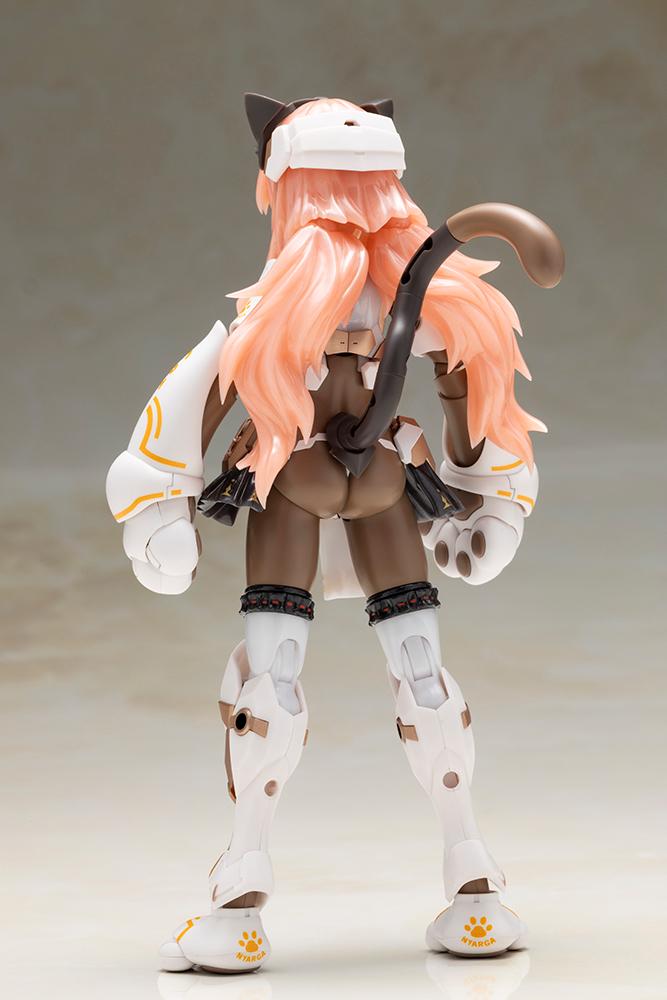 FRAME ARMS GIRL - Durga I Cat Armor - Model Kit 16cm - 2