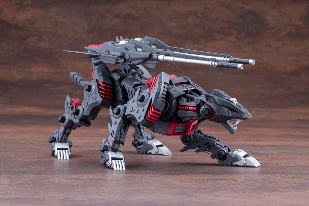 ZOIDS - HMM Lihgtning Saix Irvine Special 2000 - Model Kit 26.5cm - 6