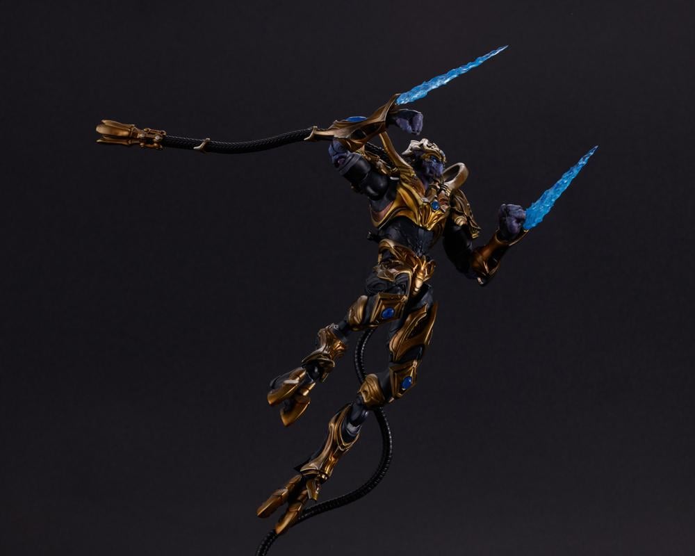 STARCRAFT - Zealot - Figurine 18cm - 4