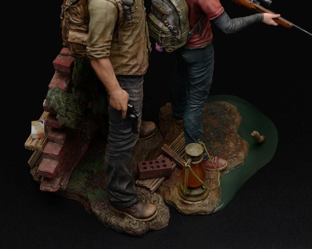 THE LAST OF US - Joel & Ellie - Statue PVC 22cm - 6