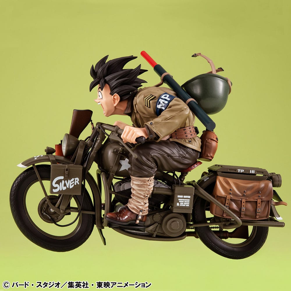 DRAGON BALL Z - Son Goku & Moto - Statuette Desktop Real McCoy 18cm