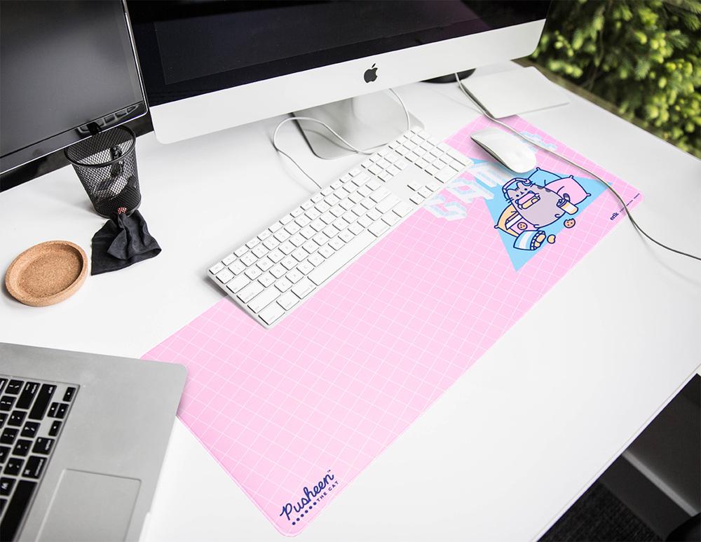 PUSHEEN - Gamer - Tapis de Bureau XL - 3