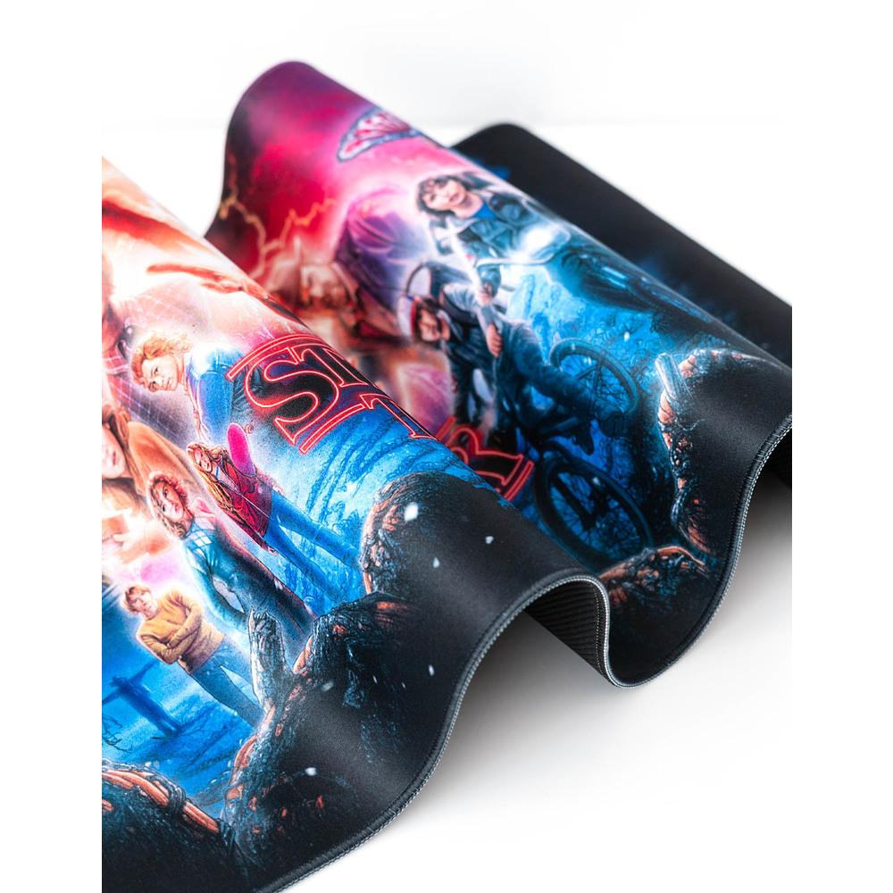 STRANGER THINGS - Poster - Tapis de Bureau XL - 2