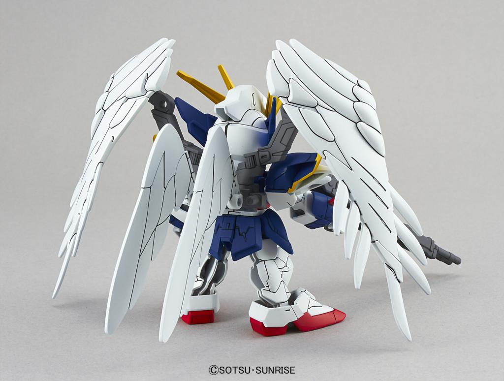 GUNDAM - SD Gundam Ex-Standard 004 Wing Zero - Model Kit 8cm - 3