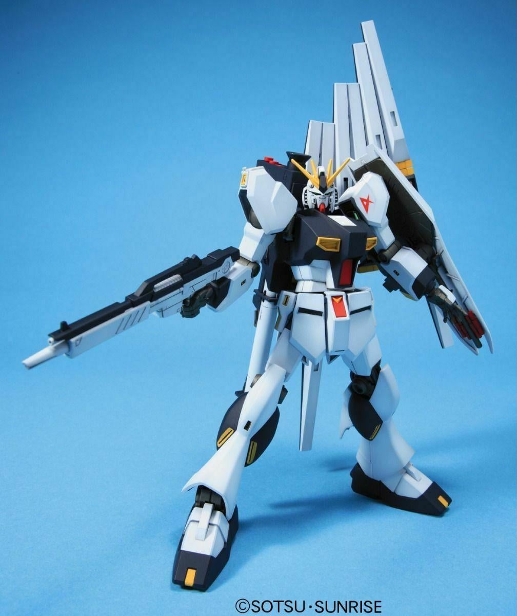 GUNDAM - HGUC 1/144 RX-93 vGundam - Model Kit - 4